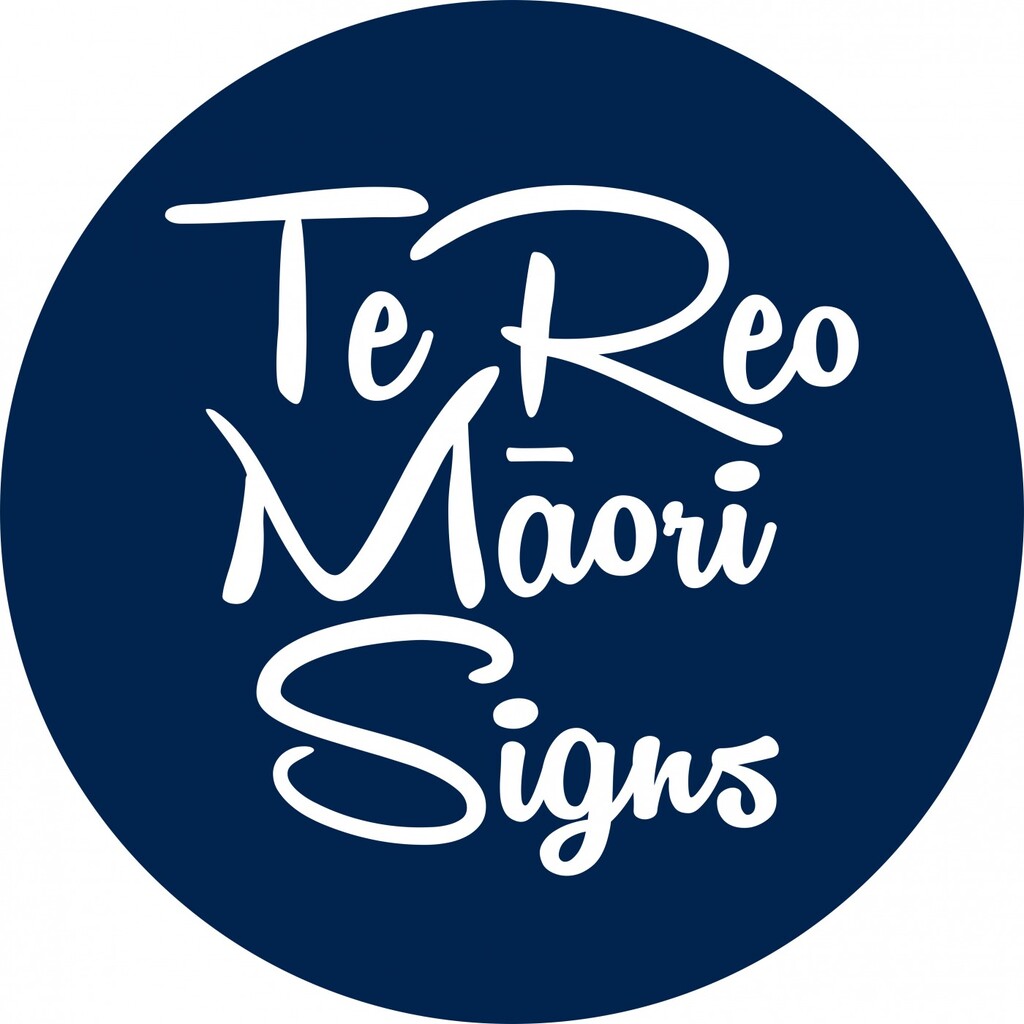 Te Reo Maori Signs